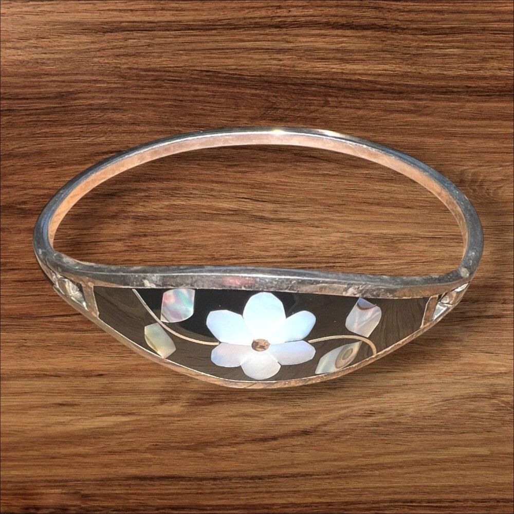 Vintage Alpaca Mexico Mother of Pearl Floral Inlay Cuff Bracelet 6.5”